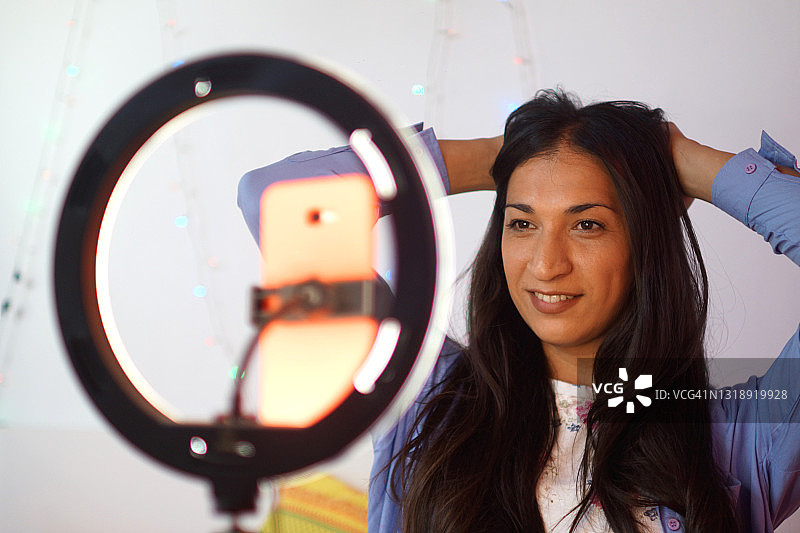 女人自拍图片素材