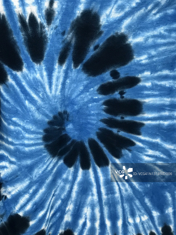 蓝黑色扎染棉质T恤面料图片素材