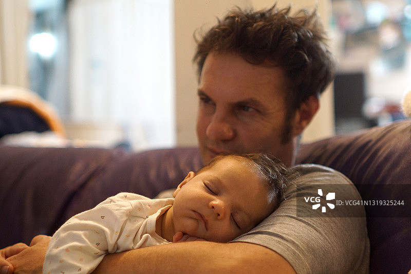 父亲和他的宝宝图片素材