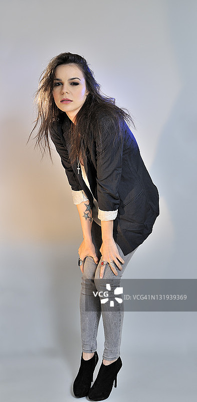 灰色背景图片素材