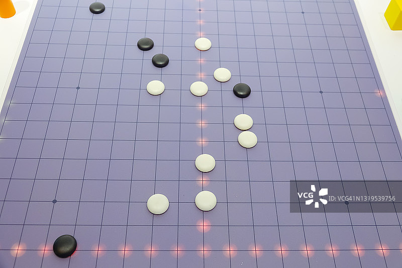 围棋棋盘和棋子图片素材