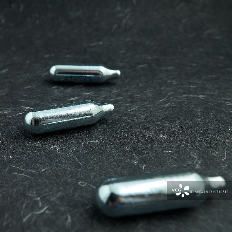 一氧化二氮弹药筒图片素材