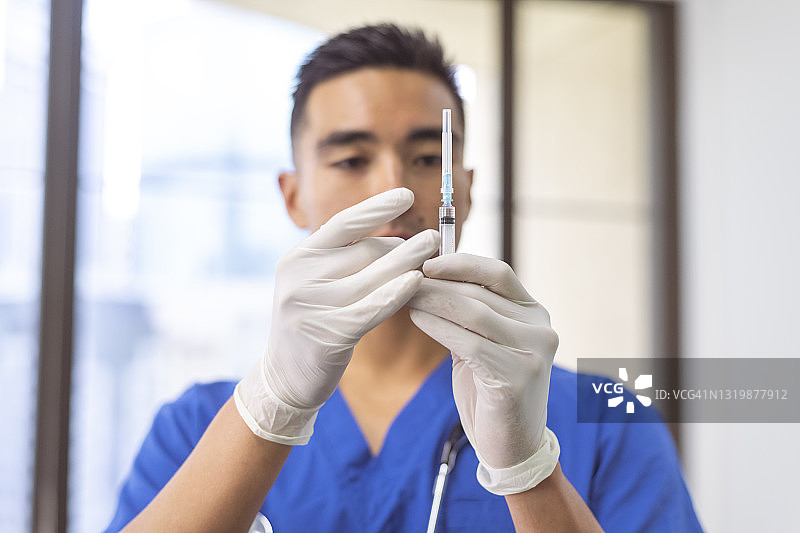 全球新冠疫苗推广图片素材