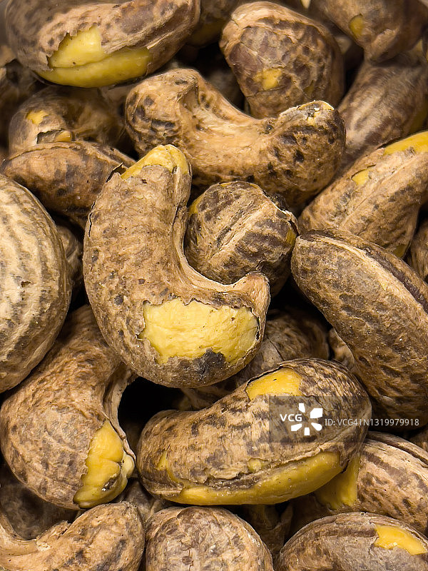 堆叠的紫色腰果图片素材