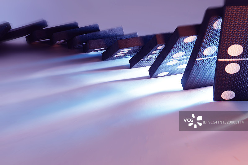 多米诺骨牌图片素材