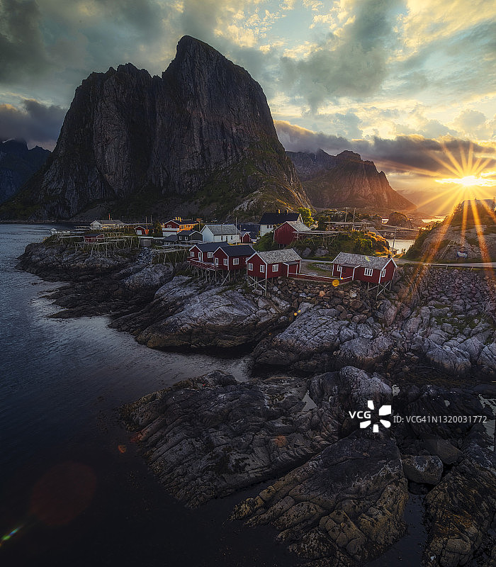 挪威罗弗敦群岛夏季全景（日落美景）图片素材