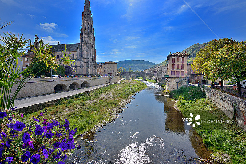 圣阿夫里克圣母院教堂图片素材