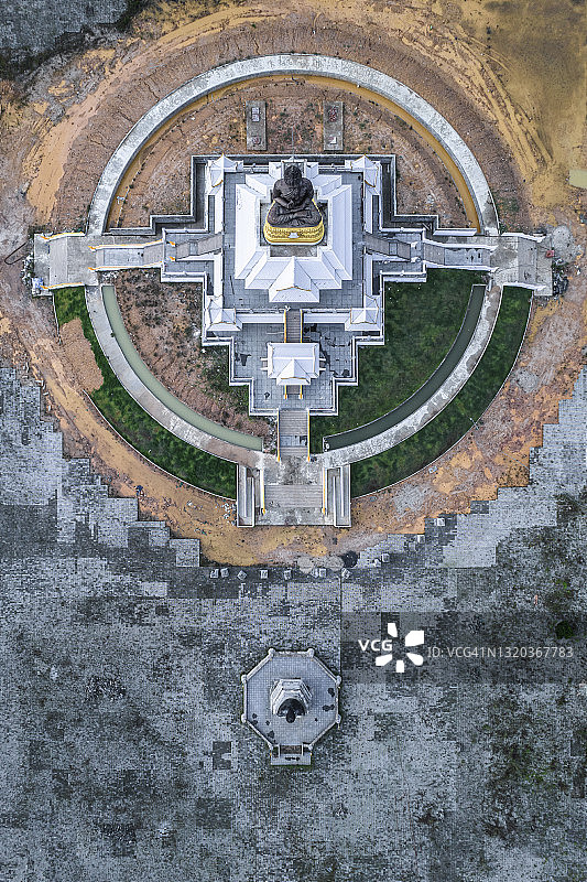 航拍：泰国宋卡府大佛像图片素材