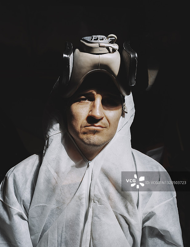 疲惫的医护人员图片素材