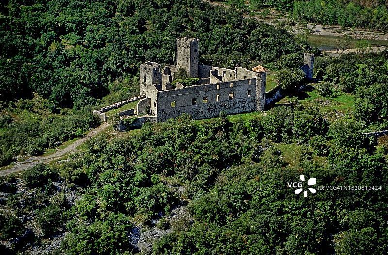 托尔纳克城堡（航拍视角）图片素材