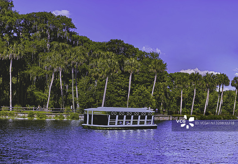 玻璃底船图片素材