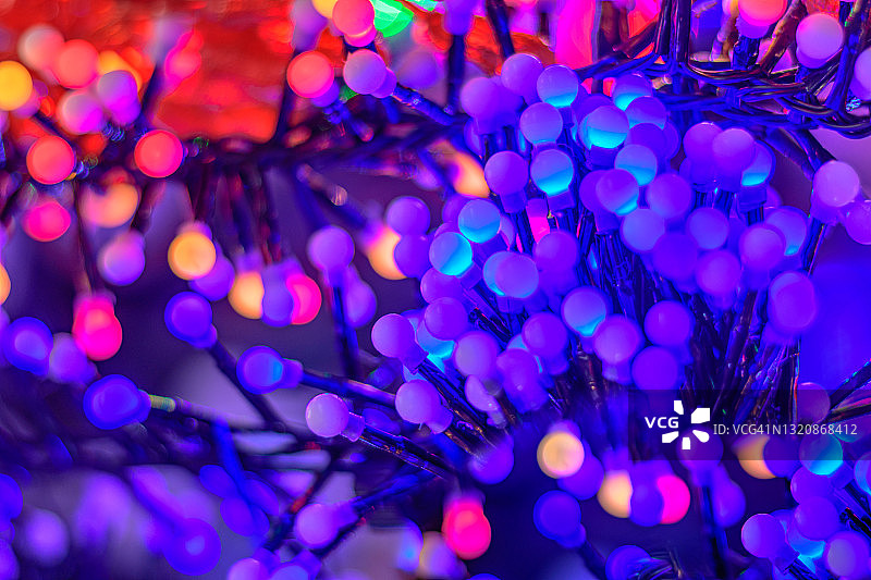 发光灯串的特写图片素材