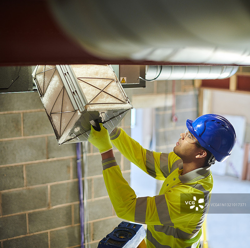 更换空调滤芯图片素材