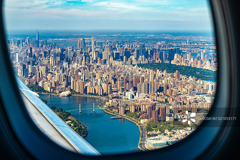 从飞机上看到的纽约图片素材