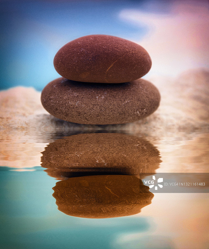 海滩上的卵石图片素材