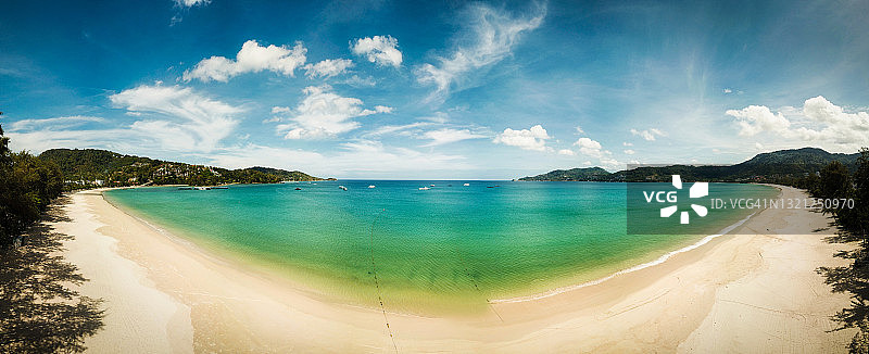 泰国普吉岛芭东海滩新冠疫情期间图片素材