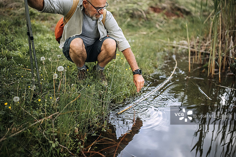 淡水是生命的源泉图片素材