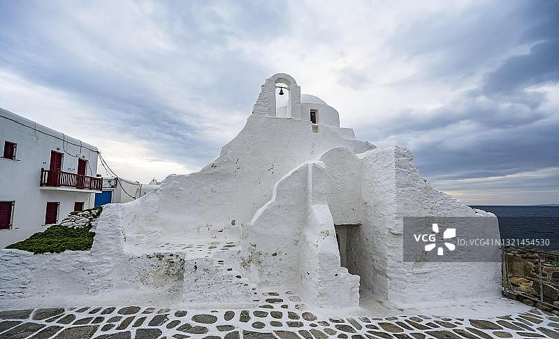 希腊米科诺斯岛米科诺斯市的帕拉波尔蒂亚尼圣母教堂图片素材