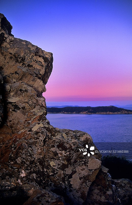 波克罗勒岛日落美景图片素材