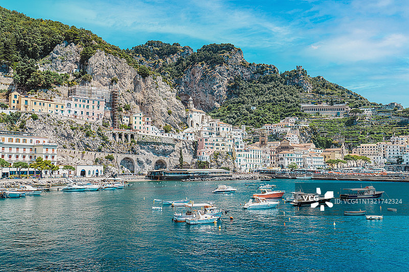 阿马尔菲海岸：欧洲热门旅游度假胜地图片素材