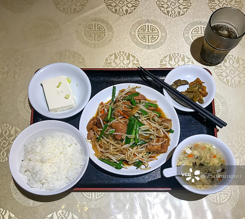 韭菜炒猪肝套餐图片素材