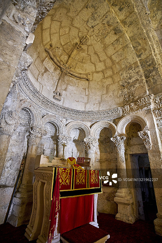土耳其东南部阿尼特利圣母玛利亚教堂内景图片素材