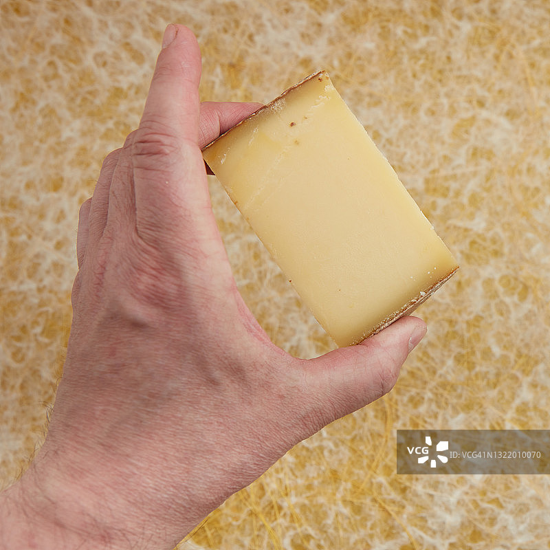 格吕耶尔奶酪图片素材