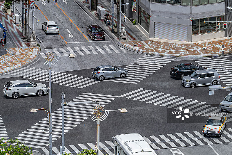日本那霸市的城市街道图片素材