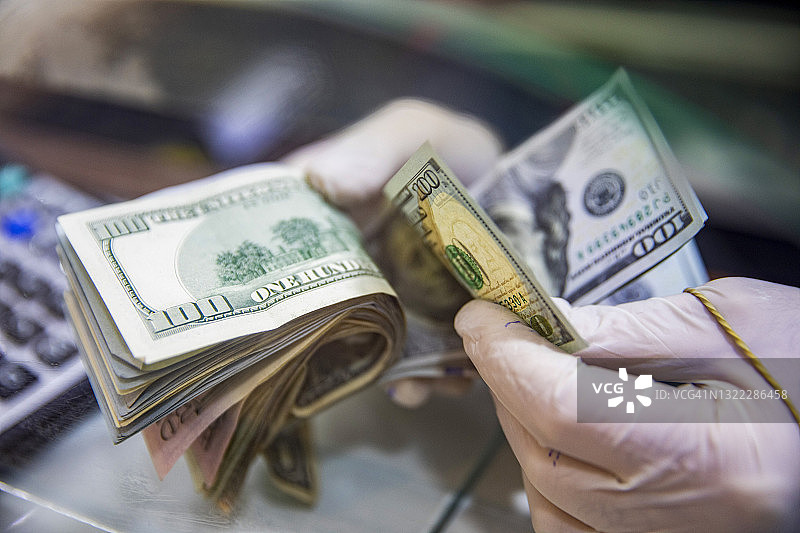 美国100美元纸币图片素材