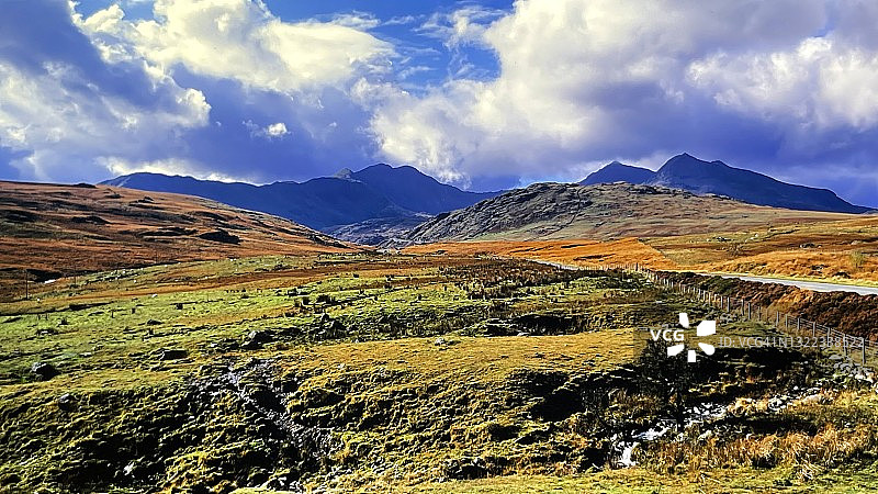 北威尔士卡佩尔屈里格的秋景图片素材