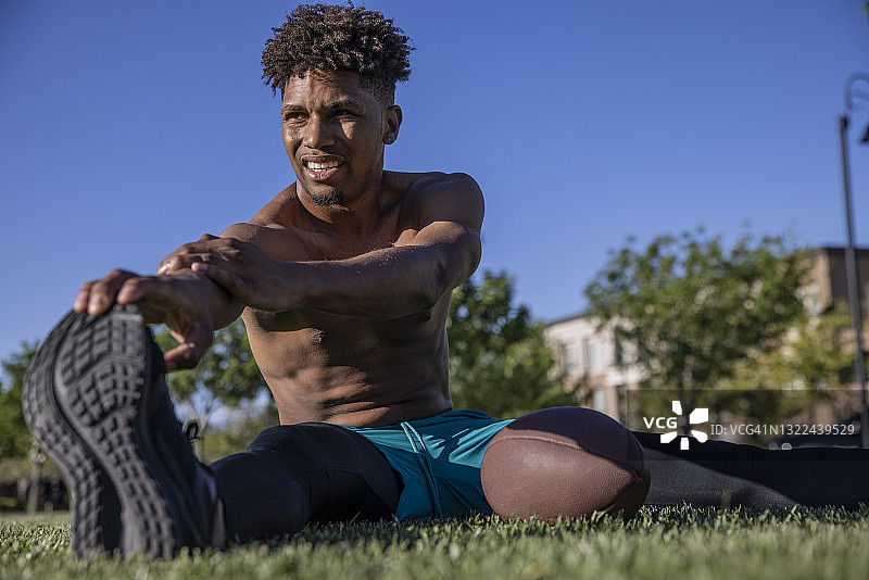 在公园里锻炼图片素材