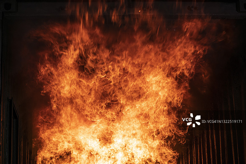 夜晚火焰特写图片素材