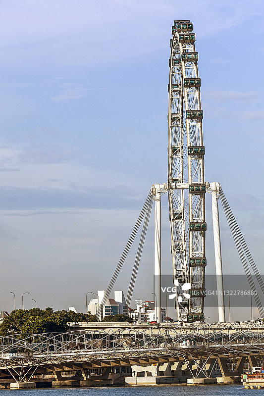 新加坡，新加坡摩天观景轮图片素材