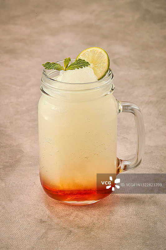 蜂蜜柠檬青柠汁图片素材