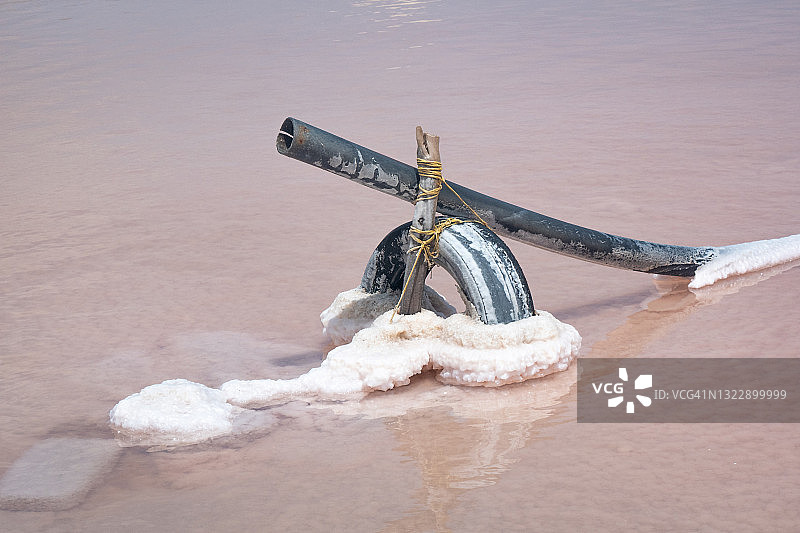 马瑙雷的轮胎与海上盐提取管道，哥伦比亚最重要的海盐矿图片素材