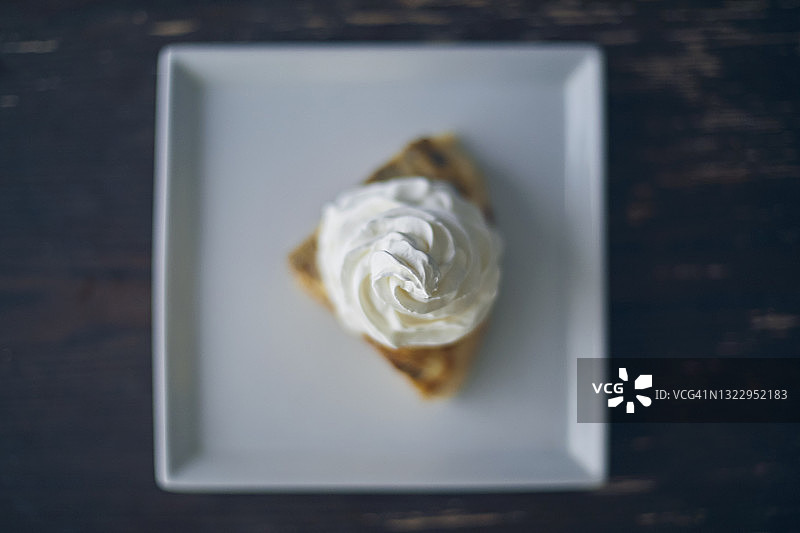 奶油千层蛋糕图片素材