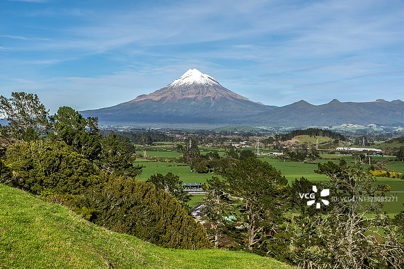 山tarnaki图片素材