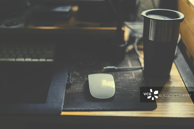 在家工作场景特写图片素材