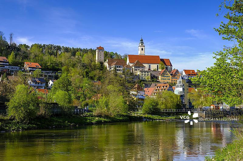 德国巴登-符腾堡州黑森林内卡河畔霍布与前多米尼加修道院、圣十字学院教堂和舒尔肯图姆图片素材