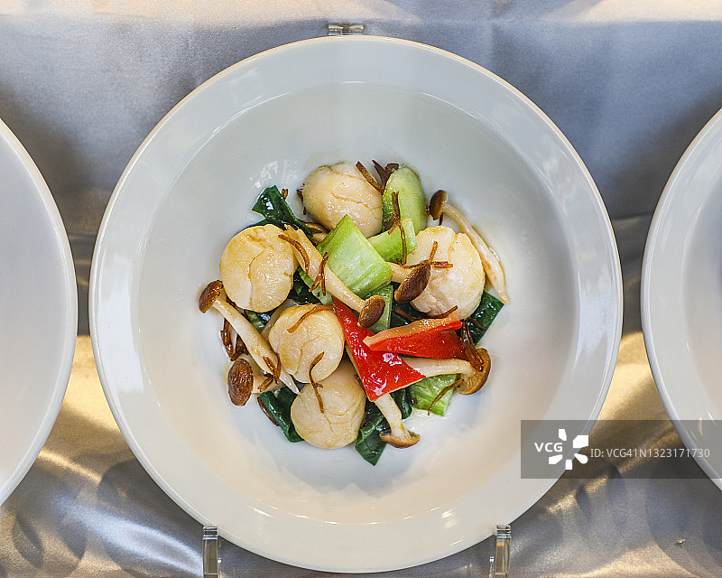 蔬菜炒扇贝食物模型图片素材