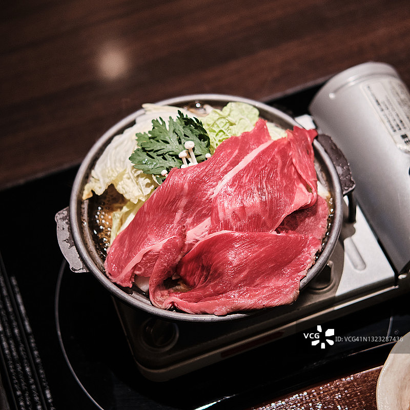 牛肉寿喜锅图片素材