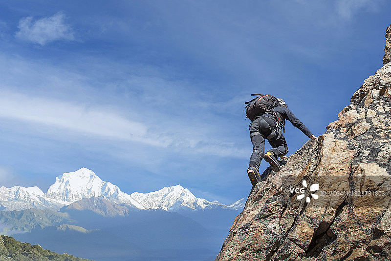 法国霞慕尼勃朗峰攀岩者图片素材