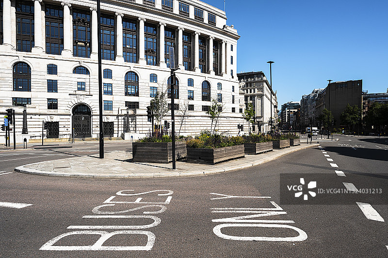 伦敦的传统建筑与街道图片素材