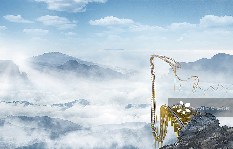 云海中悬崖顶端的过山车图片素材