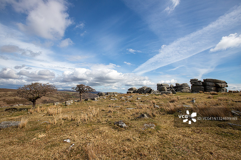 达特穆尔国家公园的康布斯通岩山图片素材