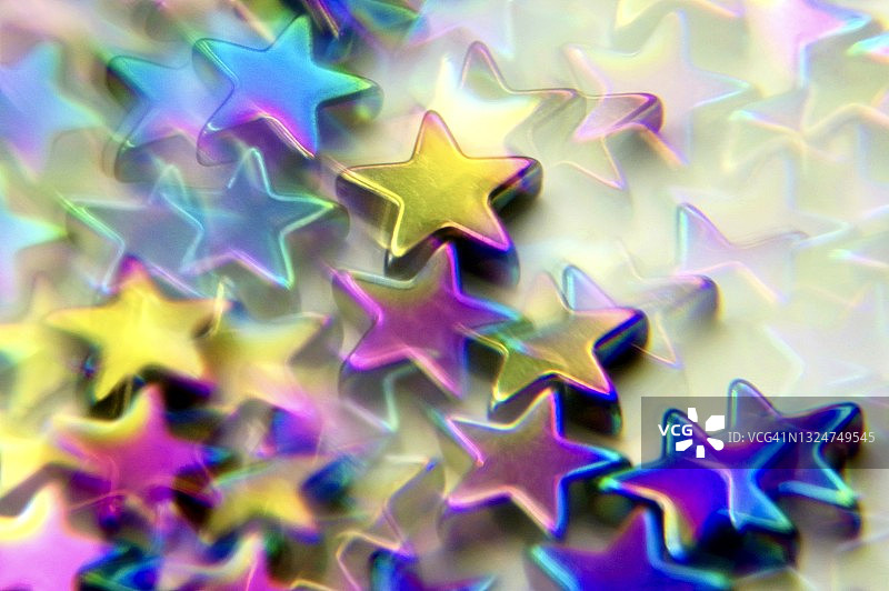 透过棱镜看到的彩色星星图片素材
