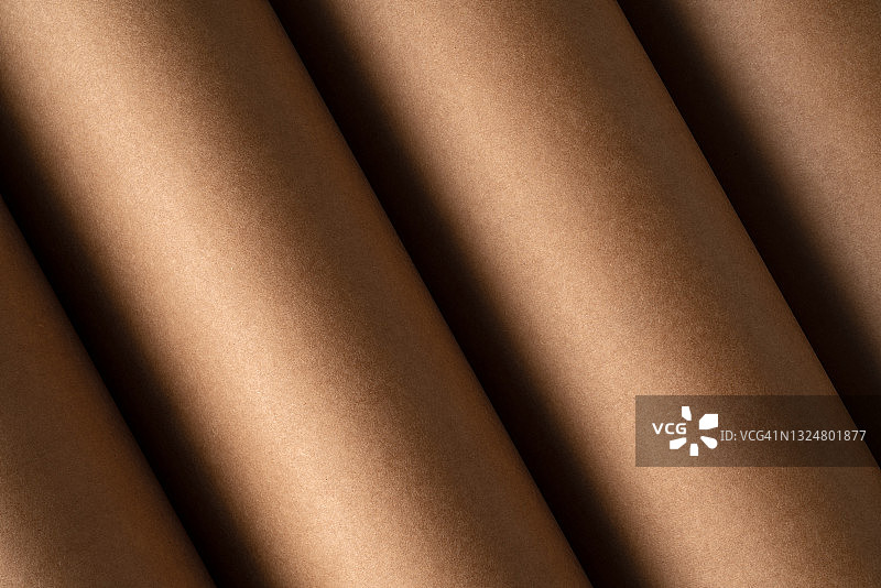 卷起的棕色牛皮纸图片素材