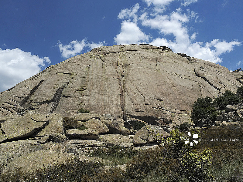 马德里郊野耶尔莫山图片素材