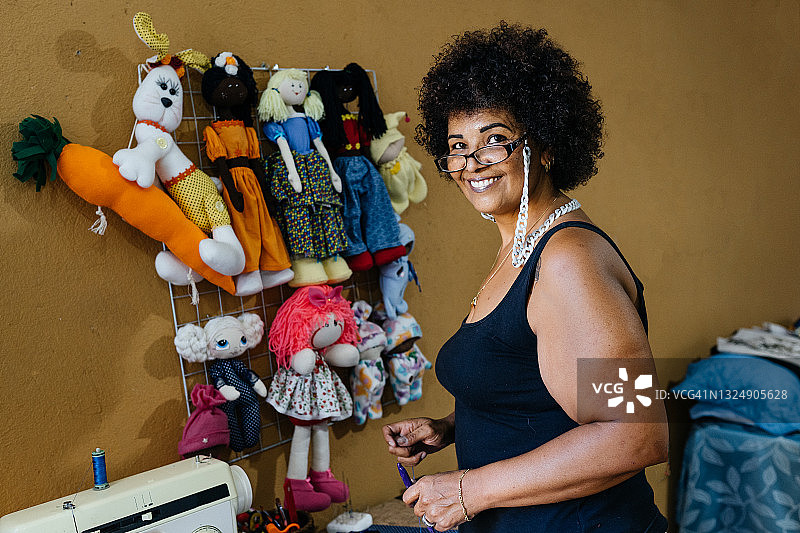 自制玩偶工匠图片素材