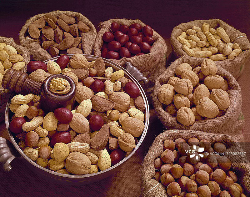 混合坚果合集图片素材